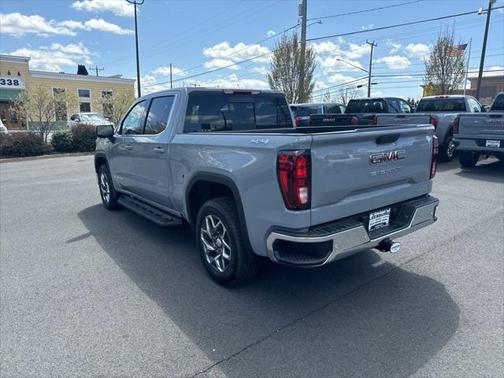 2025 GMC Sierra 1500 SLE