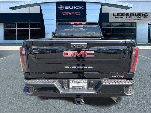 2025 GMC Sierra 2500 AT4