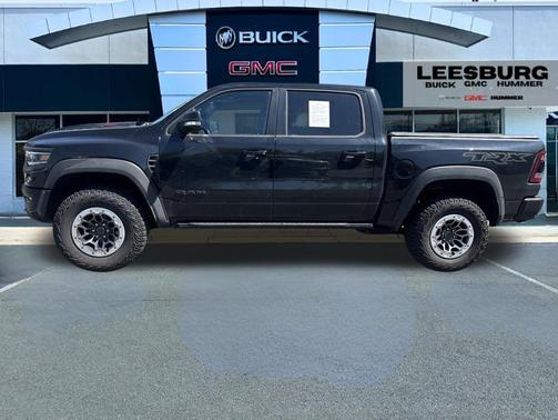 Diamond Black Crystal Pearlcoat 2021 RAM 1500 TRX