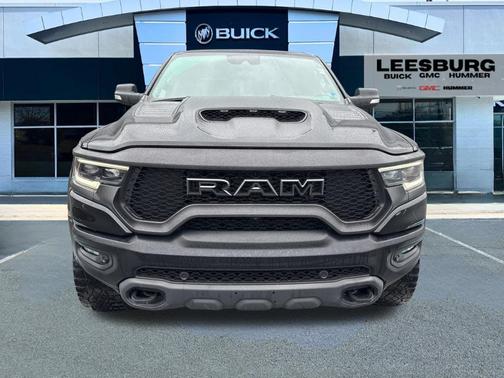 Diamond Black Crystal Pearlcoat 2021 RAM 1500 TRX