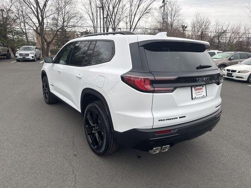 2026 GMC Acadia Elevation AWD
