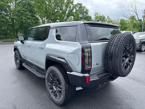 Meteorite Metallic (Gray) 2026 GMC HUMMER EV SUV 2X