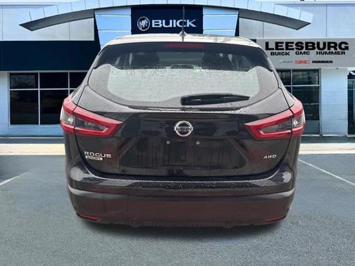 Magnetic Black Pearl 2021 Nissan Rogue Sport S