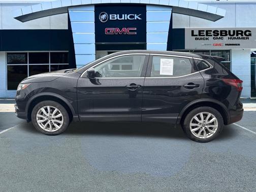 Magnetic Black Pearl 2021 Nissan Rogue Sport S