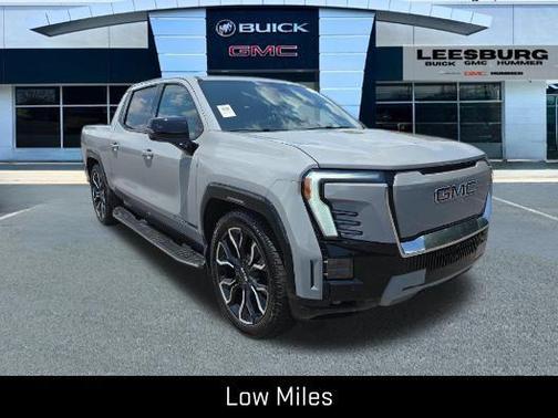 2024 GMC Sierra EV Denali Edition 1