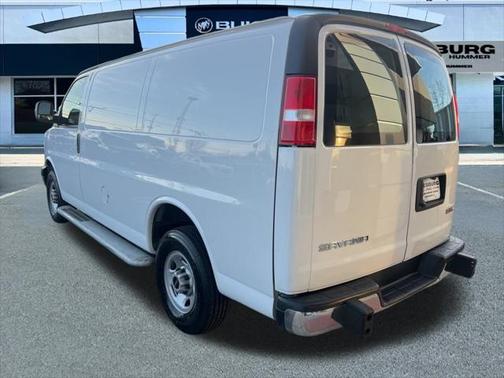 2023 GMC Savana 2500 Work Van