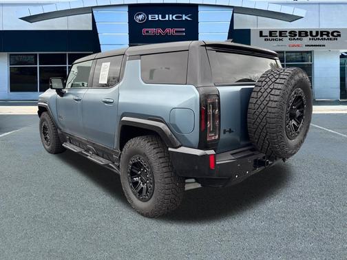 Neptune Blue Matte 2024 GMC HUMMER EV SUV 3X