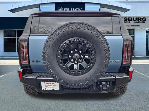 Neptune Blue Matte 2024 GMC HUMMER EV SUV 3X