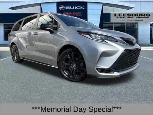2022 Toyota Sienna XSE 7 Passenger