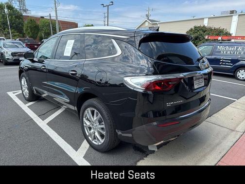 2023 Buick Enclave Essence AWD