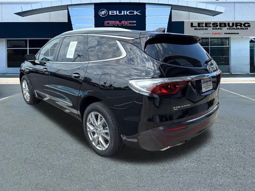 2023 Buick Enclave Essence AWD