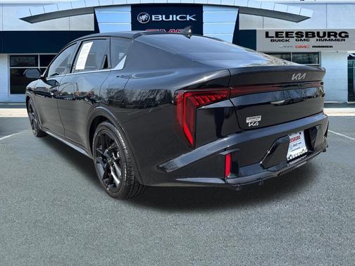 Aurora Black Pearl 2025 Kia K4 GT-Line Turbo