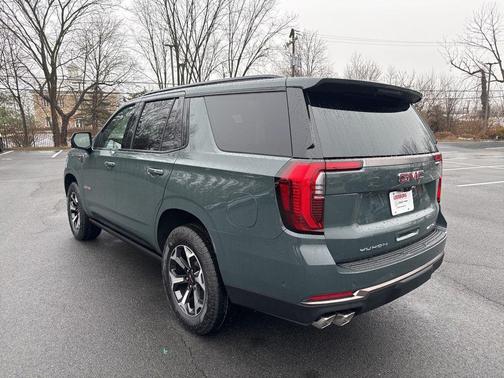 Midnight Pine 2026 GMC Yukon 4WD AT4 Ultimate