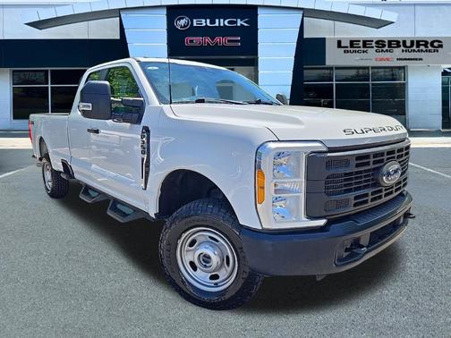 OXFORD WHITE 2023 Ford F-350 XL