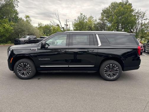 2026 GMC Yukon XL 4WD Elevation