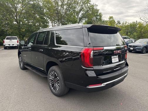 2026 GMC Yukon XL 4WD Elevation