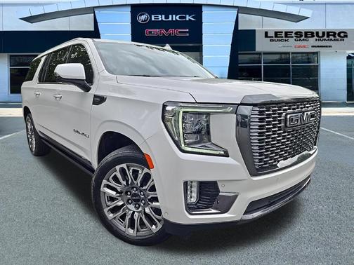 White Frost Tricoat 2024 GMC Yukon XL Denali Ultimate