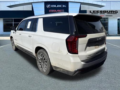 White Frost Tricoat 2024 GMC Yukon XL Denali Ultimate