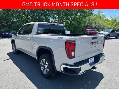 Coastal Dune 2026 GMC Sierra 1500 SLE