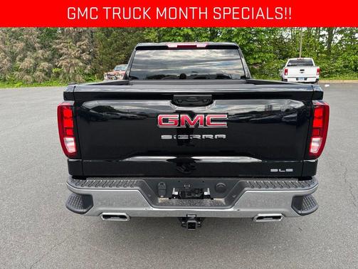 Onyx Black 2026 GMC Sierra 1500 SLE