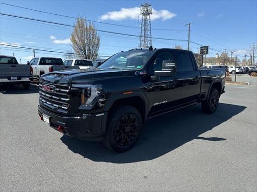 2025 GMC Sierra 2500 AT4