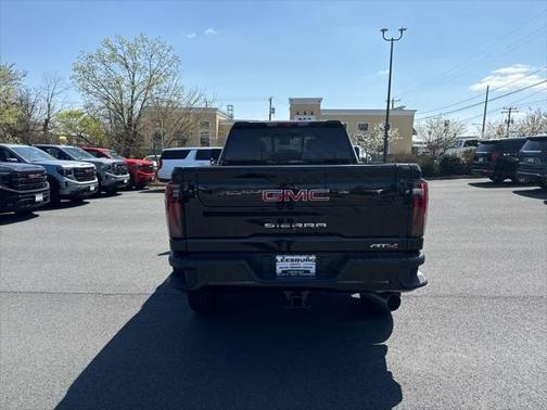 2025 GMC Sierra 2500 AT4