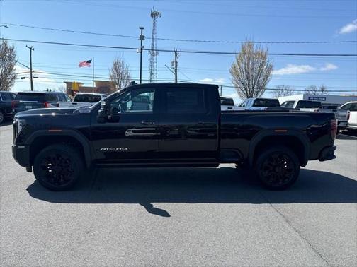 2025 GMC Sierra 2500 AT4
