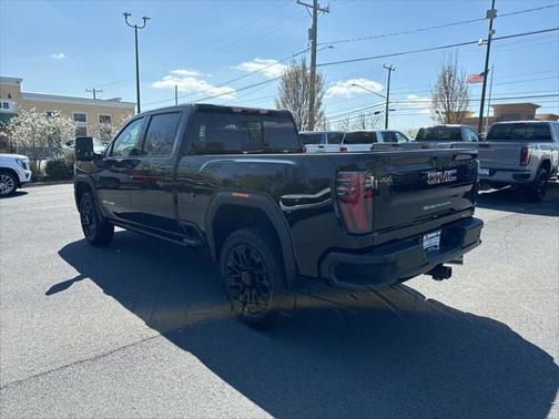 2025 GMC Sierra 2500 AT4