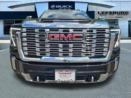 Onyx Black 2024 GMC Sierra 2500 Denali