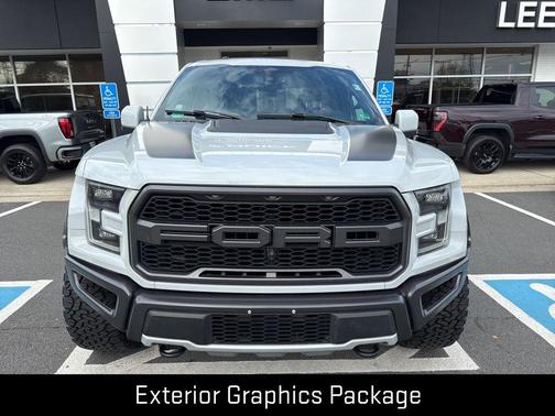 2017 Ford F-150 Raptor