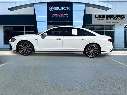 Glacier White Metallic 2023 Audi A8 L 55 TFSI quattro Tiptronic