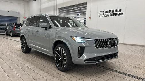 2025 Volvo XC90 B6 Plus 7-Seater