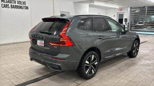 2026 Volvo XC60 B5 Core