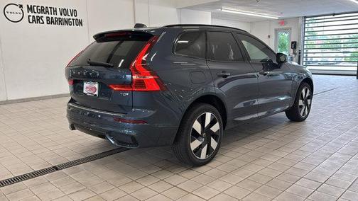 2025 Volvo XC60 Plug-In Hybrid T8 Plus