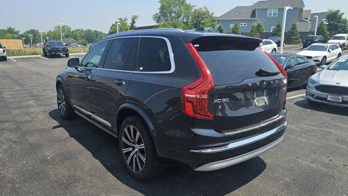 2022 Volvo XC90 T6 Inscription