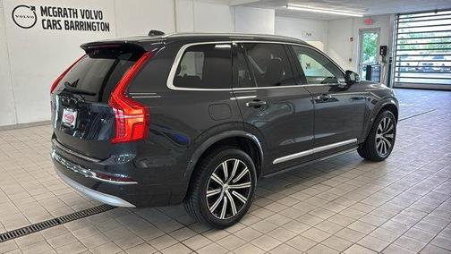 2022 Volvo XC90 T6 Inscription