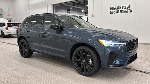 2026 Volvo XC60 B5 Ultra Black Edition