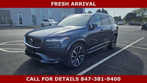 2020 Volvo XC90 T6 Momentum
