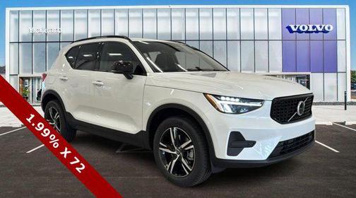 2026 Volvo XC40 B5 Core
