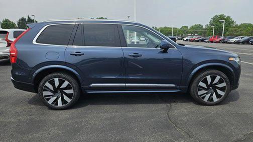 2024 Volvo XC90 Recharge Plug-In Hybrid T8 Plus Bright Theme 7-Seater