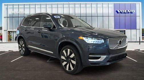 2024 Volvo XC90 Recharge Plug-In Hybrid T8 Plus Bright Theme 7-Seater