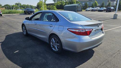 2016 Toyota Camry SE