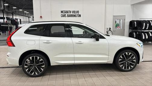 2026 Volvo XC60 B5 Ultra