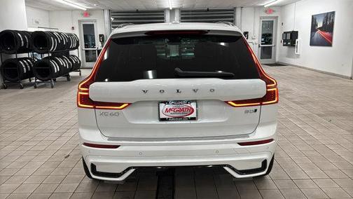 2026 Volvo XC60 B5 Ultra