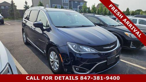 2018 Chrysler Pacifica Touring-L