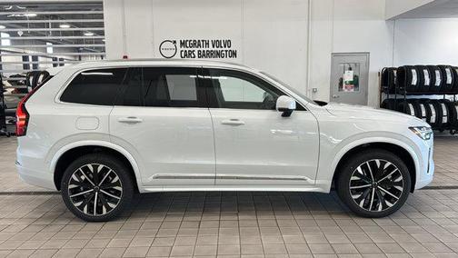 2025 Volvo XC90 Plug-In Hybrid T8 Plus 7-Seater