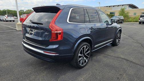 2024 Volvo XC90 B6 Plus Bright Theme 6-Seater