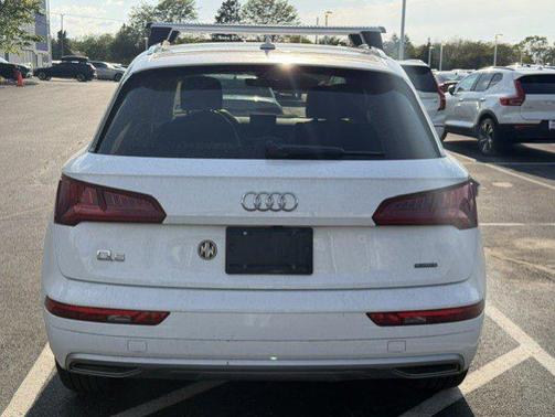 Ibis White 2019 Audi Q5 45 Premium