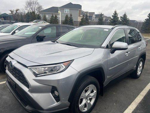 2021 Toyota RAV4 Hybrid XLE