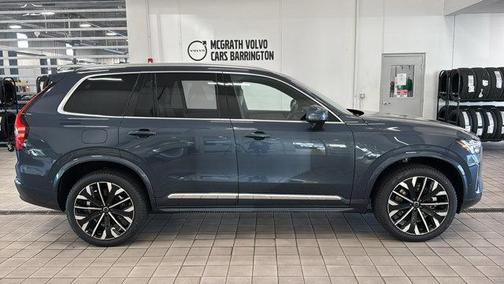 2025 Volvo XC90 Plug-In Hybrid T8 Plus 7-Seater